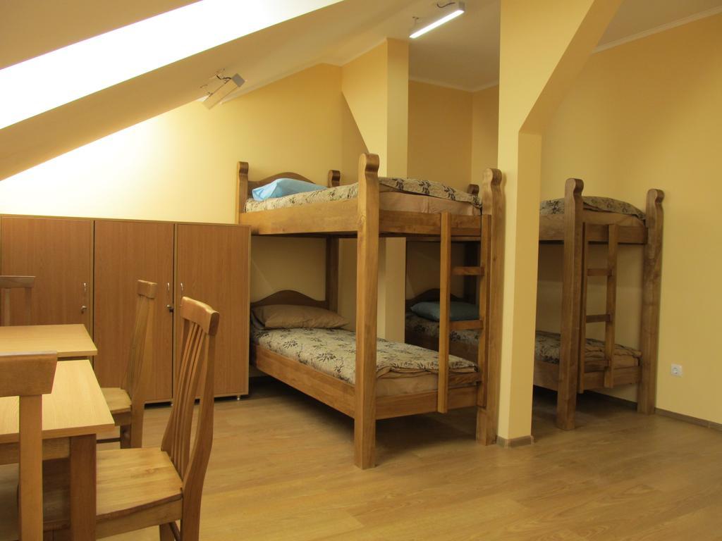 אוזהורוד Mini-Hotel Na Pidgradskiy חדר תמונה