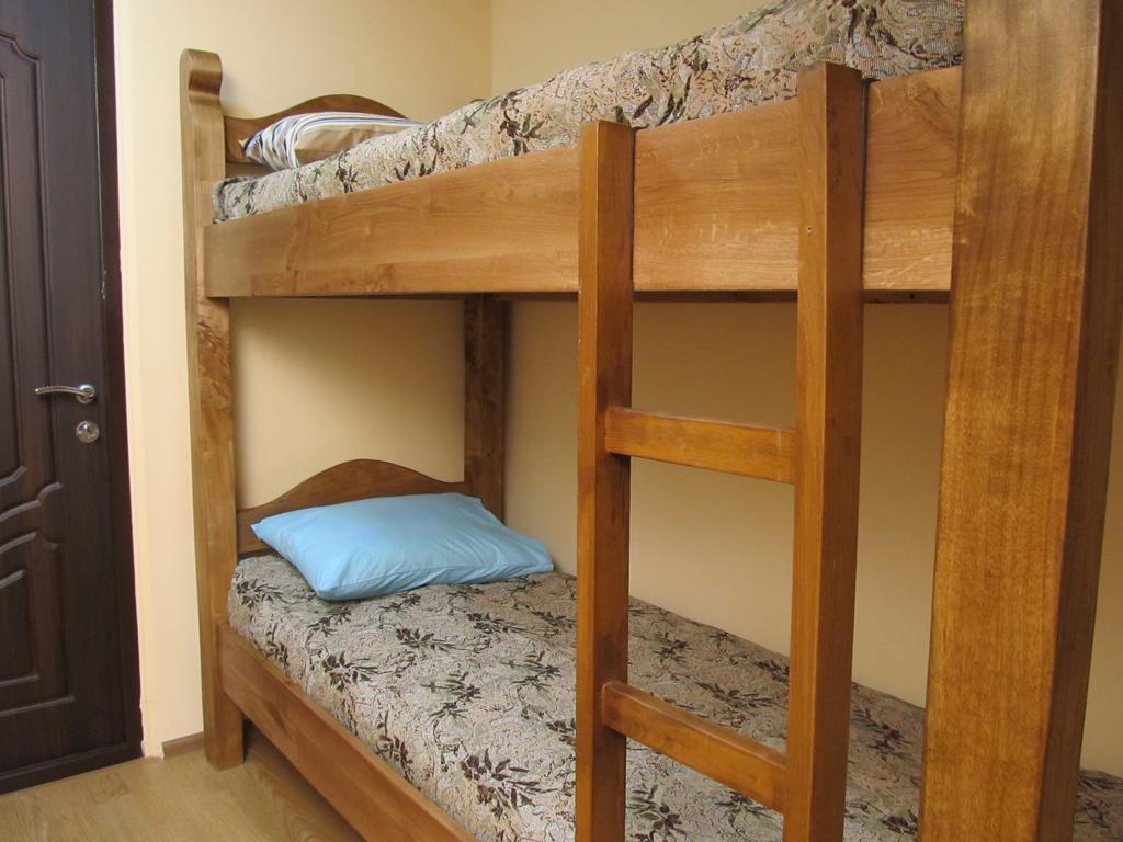 אוזהורוד Mini-Hotel Na Pidgradskiy חדר תמונה