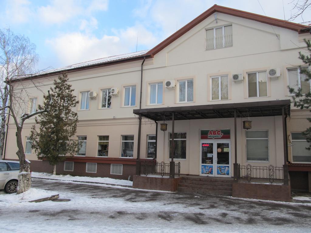 אוזהורוד Mini-Hotel Na Pidgradskiy מראה חיצוני תמונה